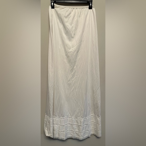 Vintage White Long Skirt Slip Medium - Picture 1 of 5